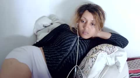christine213 online show from 12.08.24