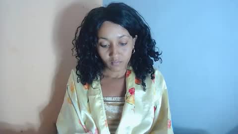 christine213 online show from 11.09.25