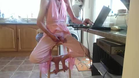 Snapshot of christine888 chatting on 05.05.26 Sissy Christine online show from 05.05.26