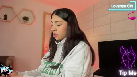 Christine  online show from 10.20.25