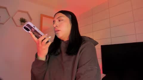 Christine  online show from 11.26.25