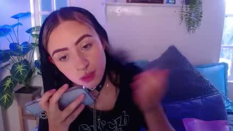Snapshot of christine_julianne chatting on 10.25.25 CALL ME  C J  online show from 10.25.25