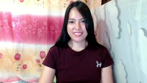 Snapshot of christine_scott chatting on 12.12.24 christine_scott online show from 12.12.24
