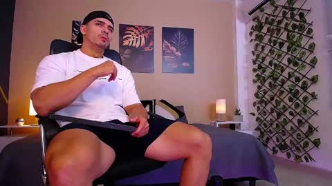 Snapshot of christopherblack_ chatting on 02.07.26 Christopher Black online show from 02.07.26