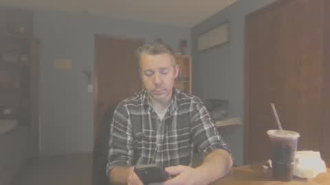 chrisw8121 online show from 04.10.26