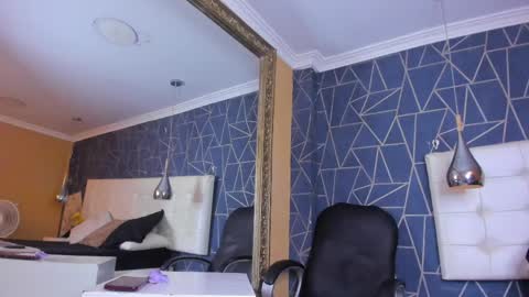 Chris online show from 04.02.26