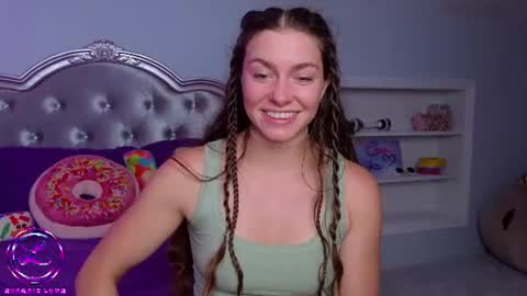 Snapshot of chroniclove chatting on 06.17.26 Marley online show from 06.17.26