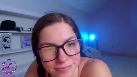 Snapshot of chroniclove chatting on 06.19.26 Marley online show from 06.19.26