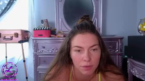 Snapshot of chroniclove chatting on 07.16.26 Marley online show from 07.16.26