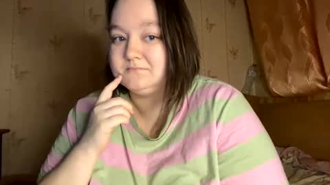 Snapshot of chubby__katie_ chatting on 02.09.25 Kat online show from 02.09.25