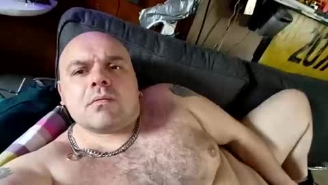 chubbyman40 online show from 04.27.26