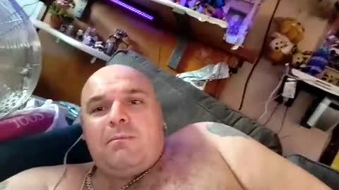 chubbyman44 online show from 05.31.26