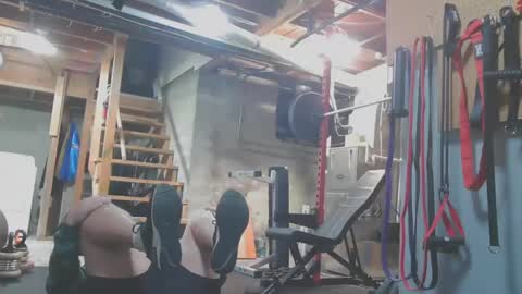 Chubbypumper online show from 01.11.25