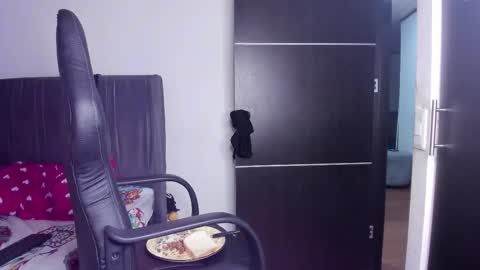 Snapshot of chuckykarla chatting on 02.17.26 Karlay online show from 02.17.26