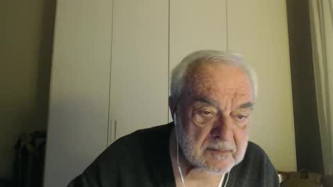 Snapshot of ciaoamoremio4 chatting on 12.02.24 ciaoamoremio4 online show from 12.02.24