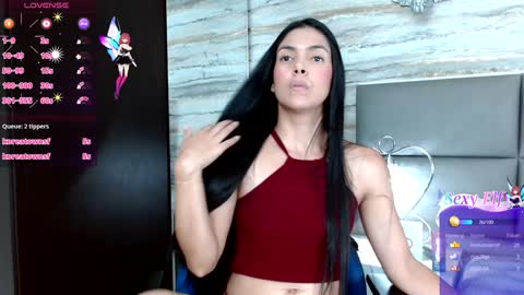 Snapshot of ciara_connor chatting on 12.26.24 ... ... online show from 12.26.24