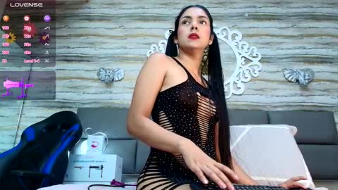 Snapshot of ciara_connor chatting on 01.27.25 ... ... online show from 01.27.25