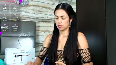 Snapshot of ciara_connor chatting on 02.08.25 ... ... online show from 02.08.25
