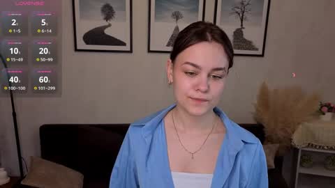 My name is Mia hello everyone online show from 04.12.26