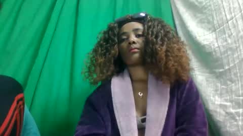 Snapshot of ciciazzhh chatting on 06.11.26 ciciazzhh online show from 06.11.26