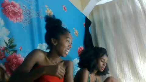 Snapshot of ciciazzhh chatting on 06.21.26 ciciazzhh online show from 06.21.26