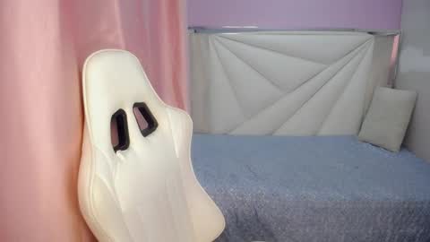 Snapshot of cieloo_ chatting on 02.02.26 CIELO online show from 02.02.26