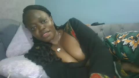 cilia petite online show from 01.10.25
