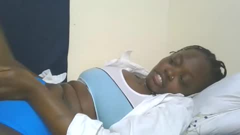 cilia petite online show from 10.15.25