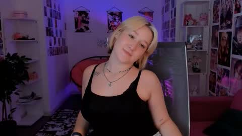 Cin Bellamy online show from 10.06.25