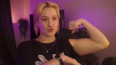 Cin Bellamy online show from 10.07.25