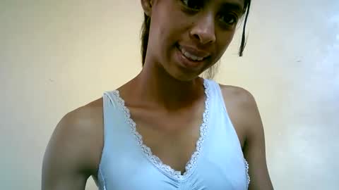 Snapshot of cindyx69 chatting on 12.22.24 cindyx69 online show from 12.22.24