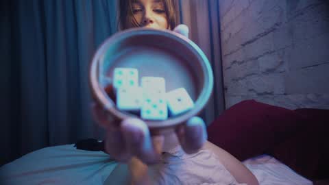 Cinnabelle online show from 01.17.25