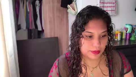 Snapshot of cinnamonpie1 chatting on 01.10.25 Carolina Smith online show from 01.10.25