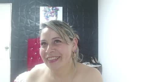 Snapshot of cinthia1609 chatting on 01.30.25 cinthia1609 online show from 01.30.25