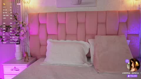 Cinthia online show from 09.15.25