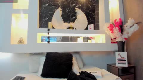 Cinthya  online show from 10.01.25