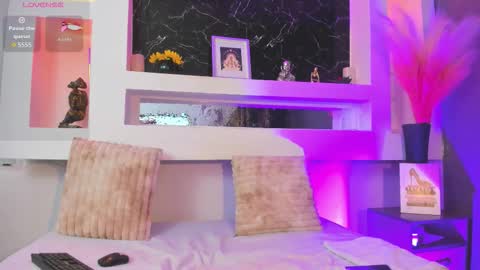 Cinthya  online show from 03.23.26