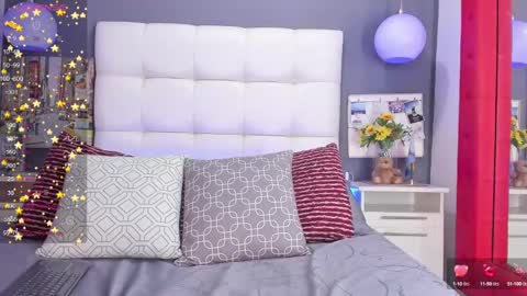 Snapshot of cinthya_walker1 chatting on 12.23.24 cinthya_walker1 online show from 12.23.24