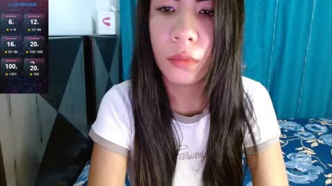 Snapshot of cintialorens1 chatting on 01.17.25 joha natural hairy pussydont forget thumbs up online show from 01.17.25