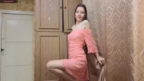 Snapshot of cirabonnet chatting on 11.28.25 Lisa Salivan online show from 11.28.25