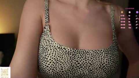 Sandy online show from 04.21.26