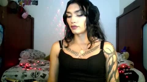   Citrina     Tallulah       Vanexandra     online show from 12.27.24
