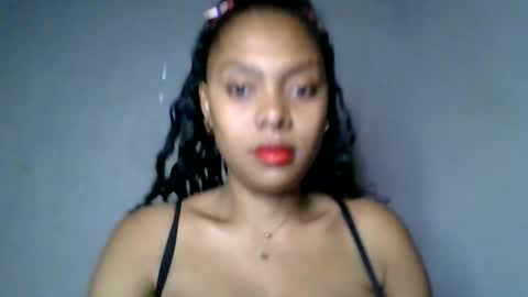 Snapshot of ckamilla45 chatting on 05.19.26 ckamilla45 online show from 05.19.26