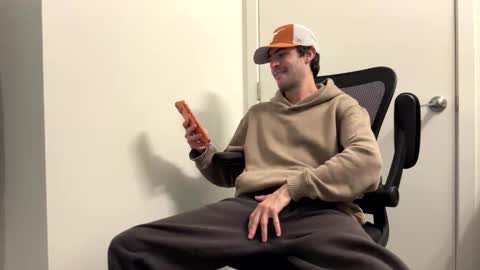 ckeefer96 online show from 04.21.26