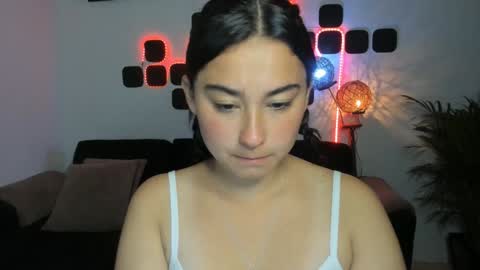 Snapshot of claiok chatting on 12.12.24 claiok online show from 12.12.24