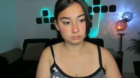 Snapshot of claiok chatting on 12.19.24 claiok online show from 12.19.24