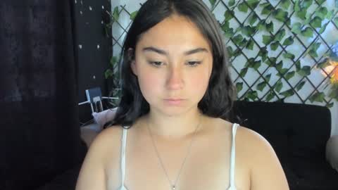 Snapshot of claiok chatting on 02.08.25 claiok online show from 02.08.25