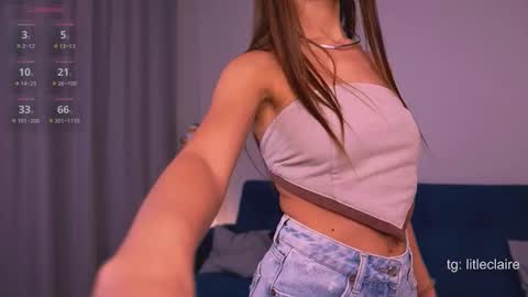 Snapshot of claire_amoure chatting on 11.02.25 Claire online show from 11.02.25