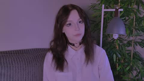 Claire Bennett online show from 05.19.26