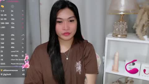 CLAIRE online show from 07.04.26